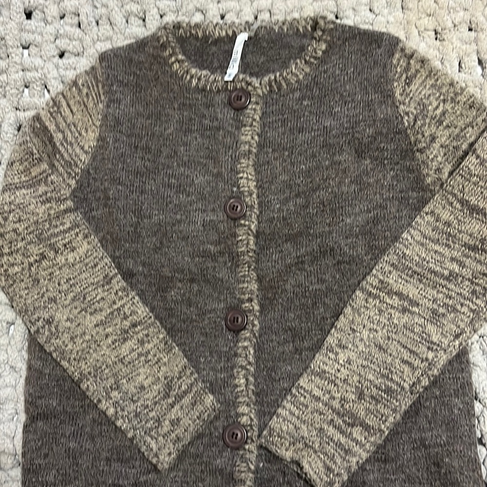 Miilla brown button down sweater